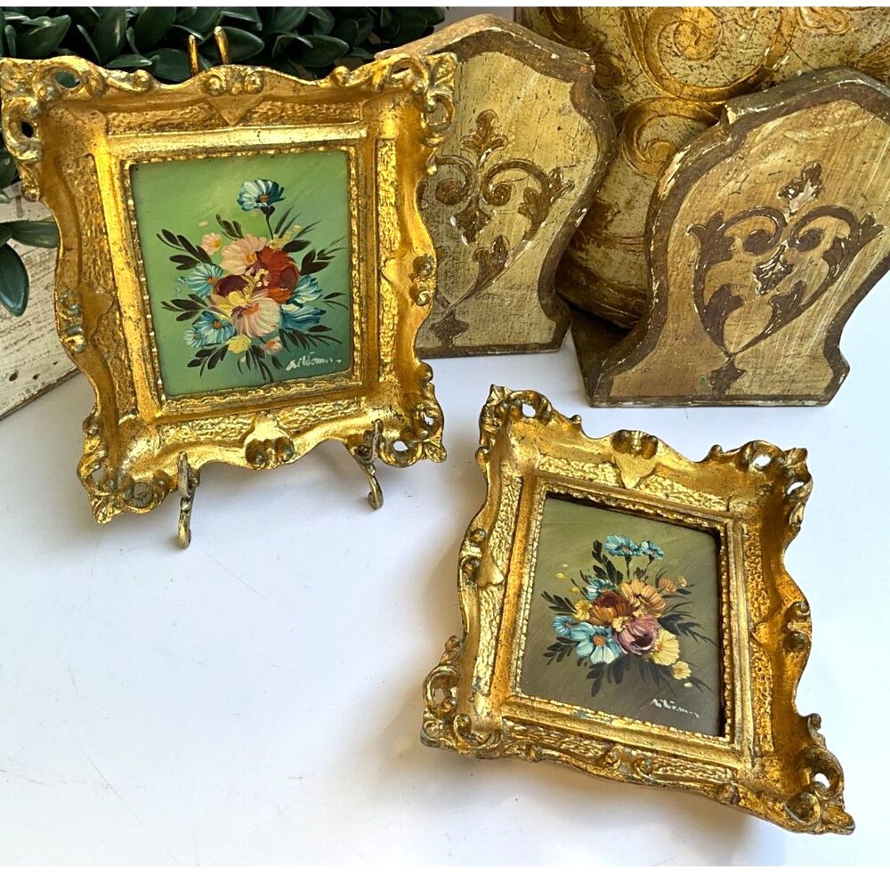 Incredible pair of vintage floral oil paintings Italian Florentine frames pretty